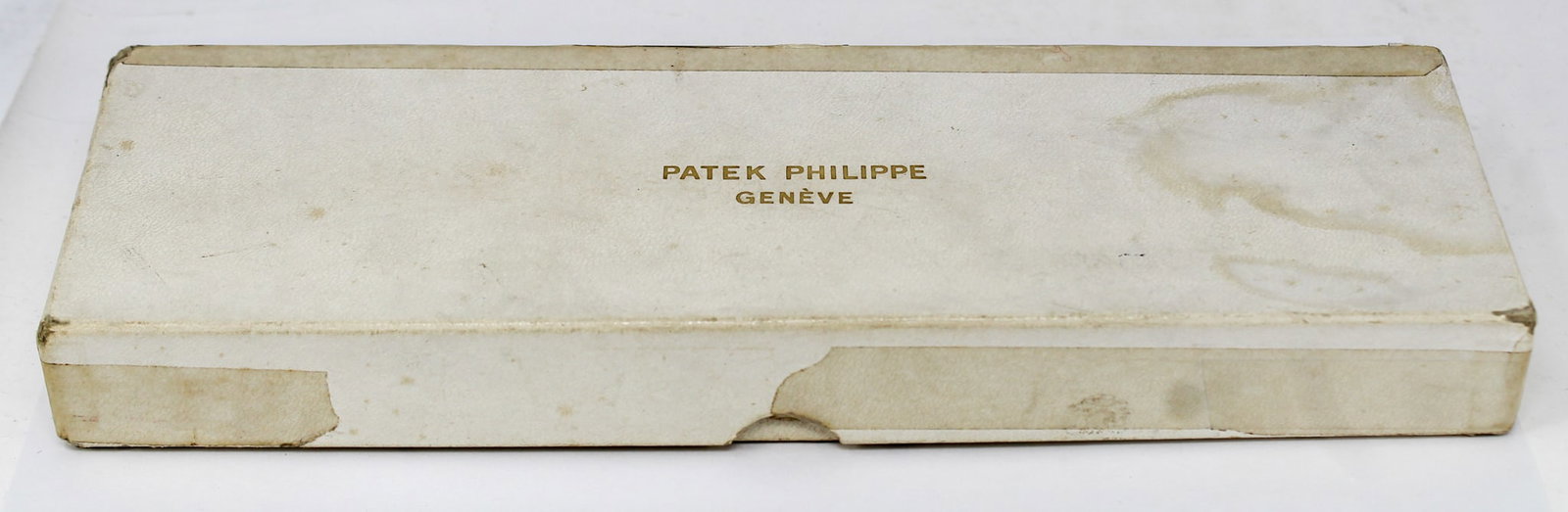 Vintage Patek Philippe Geneve Watch Box: Vintage Patek Philippe Geneve Watch Box. Watch accessory. PLEASE NOTE: all wristwatches are sold "as-is", with no mechanical warranty or guarantee. Any representation as to functionality is strictly