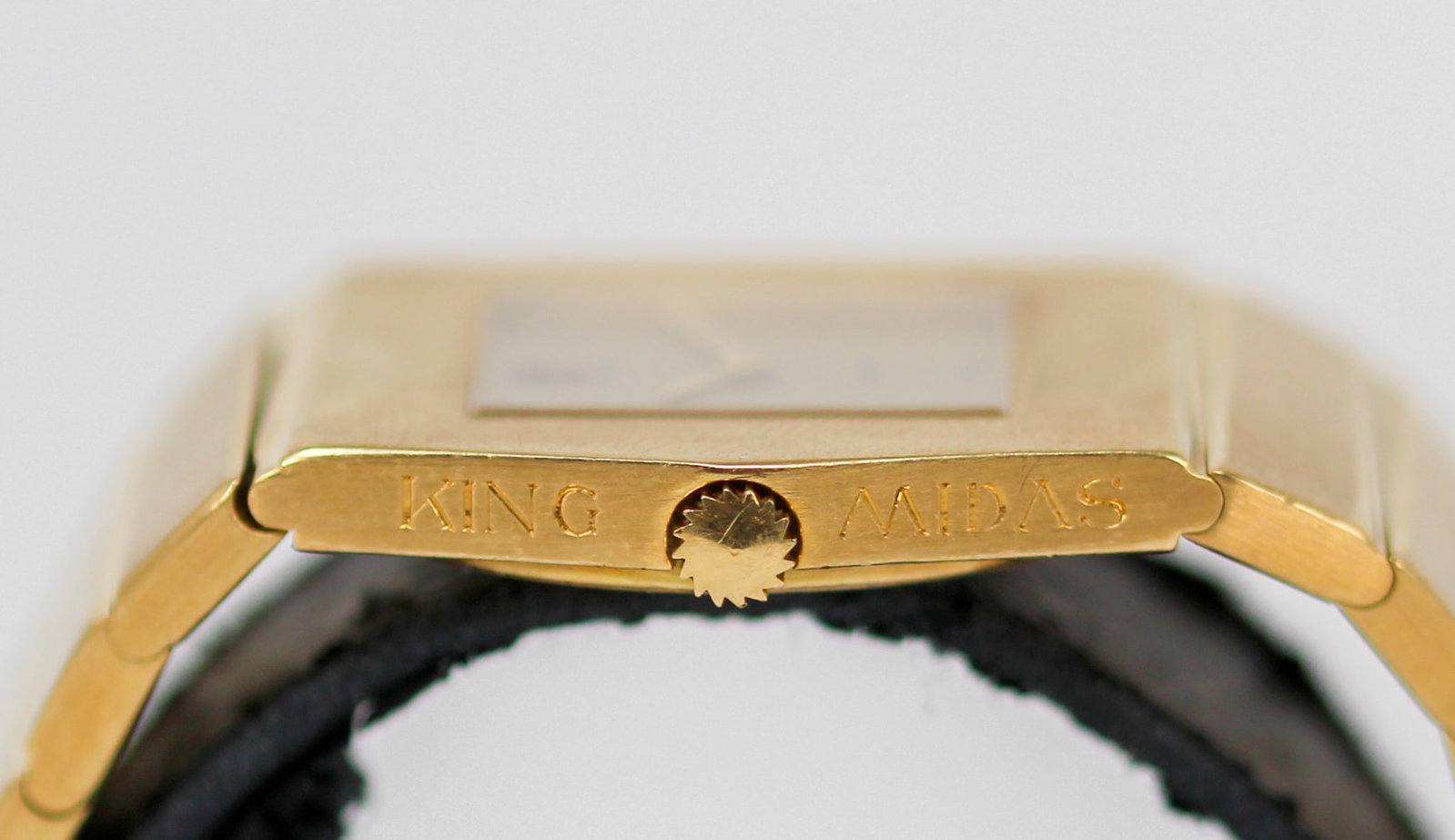 Vintage Rolex King Midas Wristwatch in 18kt Yellow Gold - 3