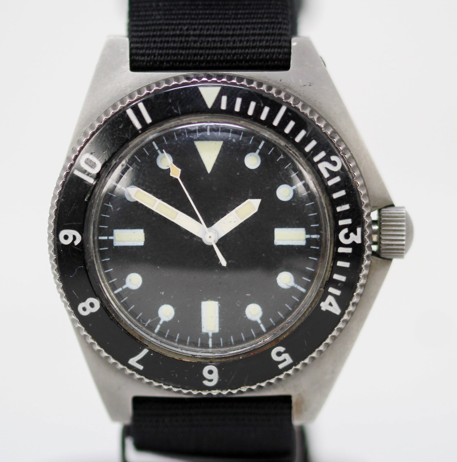 Vintage Benrus Type 1 Military Wristwatch: Stainless Steel Vintage Benrus Type 1 Military Wristwatch; Ref Mil50717, Serial # 2096. 42mm diameter. Running at time of cataloging. PLEASE NOTE: all wristwatches are sold "as-is", with no