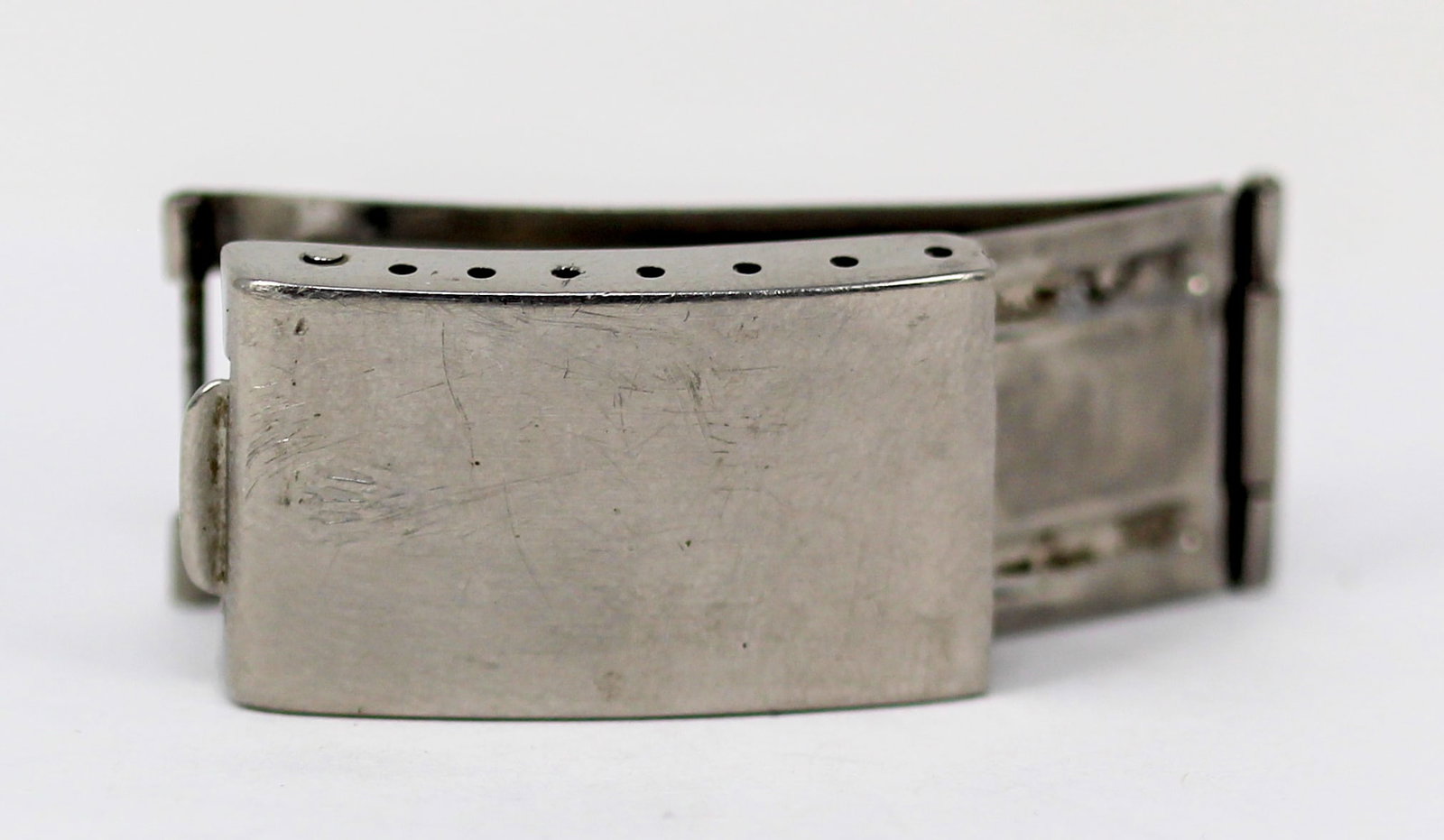 Loose Stainless Steel Rolex Bracelet Clasp: Loose Stainless Steel Rolex Bracelet Clasp. 1.5" length. Loose watch parts. PLEASE NOTE: all wristwatches are sold "as-is", with no mechanical warranty or guarantee. Any representation as to functiona