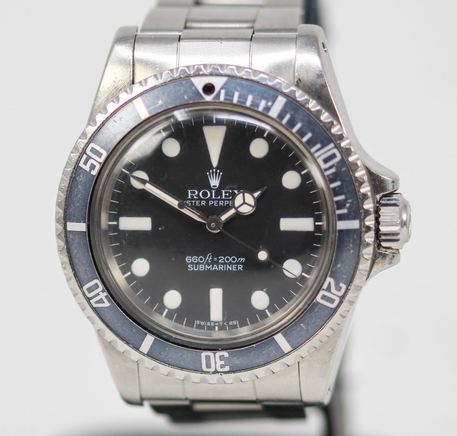 Vintage Rolex Oyster Perpetual Submariner Wristwatch (1 of 8)