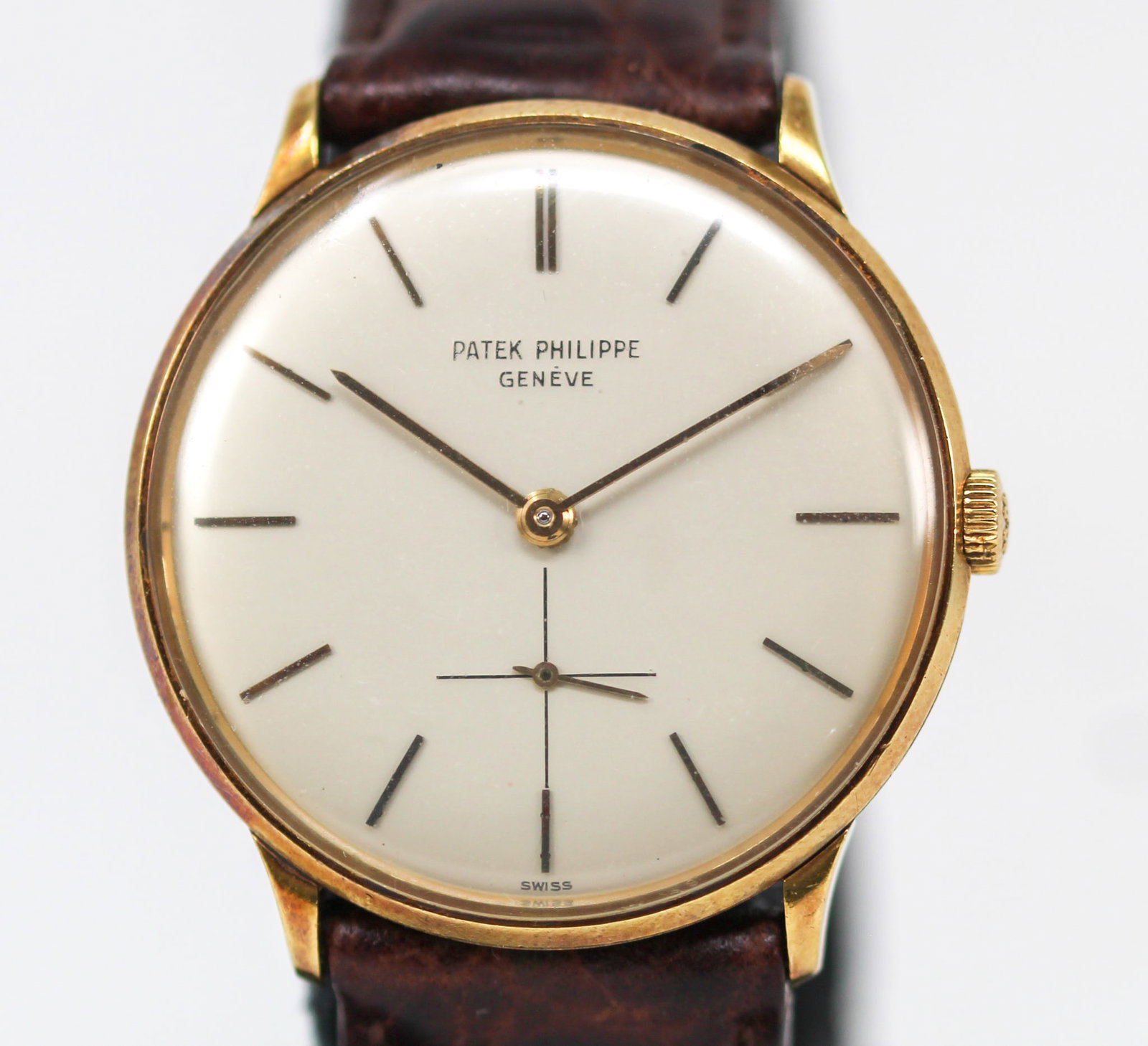 Vintage Patek Philippe Geneve Wristwatch in 18kt Yellow Gold (1 of 4)