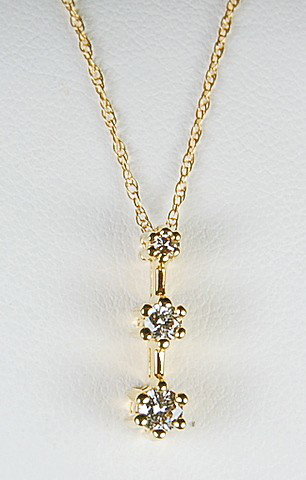 14K GOLD NECKLACE WITH 3 DIAMOND PENDANT SUPER BUY!: 14k Yellow Gold Chain 16" in length with a beautiful 14k Yellow Gold Pendant set with 3 Diamonds. The Diamond Total Weight = .25 Carats! The Pendant measures 3/4" and of course, it IS in pristine cond