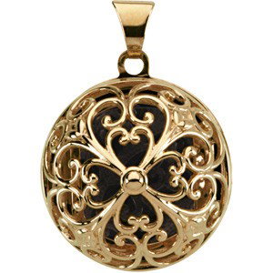 ANTIQUE STYLE 14K GOLD LOCKET PENDANT 3 PICTURES: This 14k Yellow Gold BALL LOCKET PENDANT is VERY well made and it holds up to THREE pictures! It features stunning Antique Style scrollwork and it measures 21mm across (just under one inch). I HIGHLY 