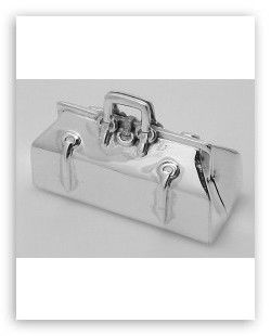 SOLID STERLING SILVER PILLBOX DOCTOR BAG MEDICAL: This SOLID STERLING SILVER Pillbox look just like an old fashioned Doctor's Medical bag! It is extremely well made and weighs a sturdy 40 Grams! This High Quality STERLING Silver Pillbox is an Accurat