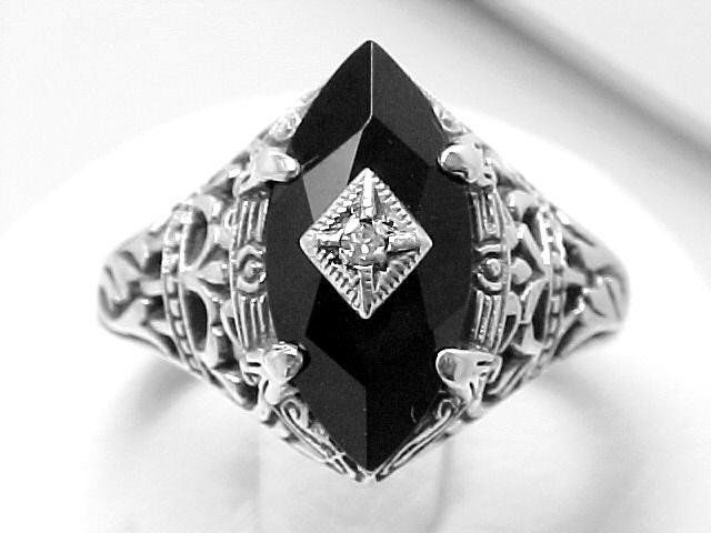 ANTIQUE STERLING SILVER RING BLACK ONYX DIAMOND: This Vintage Style ring magnificently reproduces the EXQUISITE FILIGREE work made popular in the 1930's - and THIS ring is in Mint condition! The ring is Solid STERLING Silver and it is set with a Mar