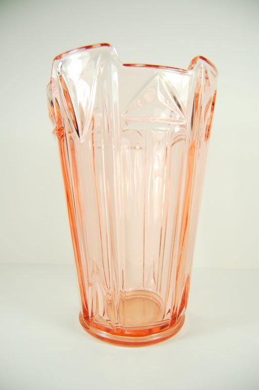 ANTIQUE DEPRESSION PINK GLASS VASE DUNCAN AND MILLER 19: This Depression Pink Glass Vase is Circa 1930, and it is by Duncan and Miller. Duncan and Miller began made beautiful Glass items from 1893 until 1955 in Pittsburgh PA. This very Impressive Vase is 8 