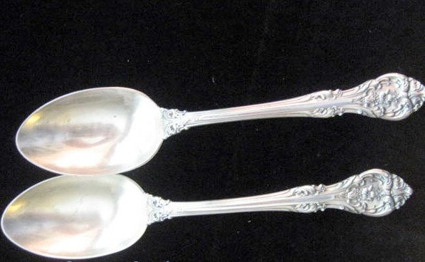 TWO ANTIQUE STERLING SILVER SERVING SPOON KING EDWARD: This pair of Two ANTIQUE STERLING SILVER Serving Pieces by GORHAM are in the KING EDWARD Pattern, and are Circa 1935. They consist of Two Serving Spoon, Buffet or Vegetable, and they are 8.5 inches in