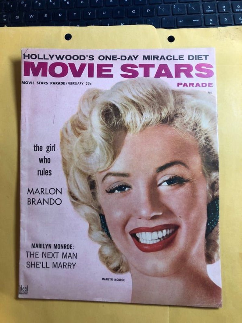 Movie Stars Parade February 1956 Edition Marilyn Monroe: Movie Stars Parade February 1956 Edition Marilyn Monroe Cover In Good Condition. No Reserve Bid & No Buyers Premium. In House Shipping Priority Mail Standard Flat Rate.