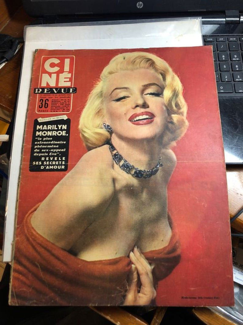 CI/NE November 1955 Edit Magazine Marilyn Monroe Cover: CI/NE November 1955 Edition Magazine Marilyn Monroe Cover In Acceptable Condition as Pictured. No Reserve Bid & No Buyers Premium. In House Shipping Priority Mail Standard Flat Rate.