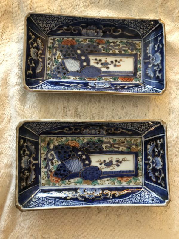 2-Late 1800's Century Japanese Imari Rectangle Plates (1 of 10)