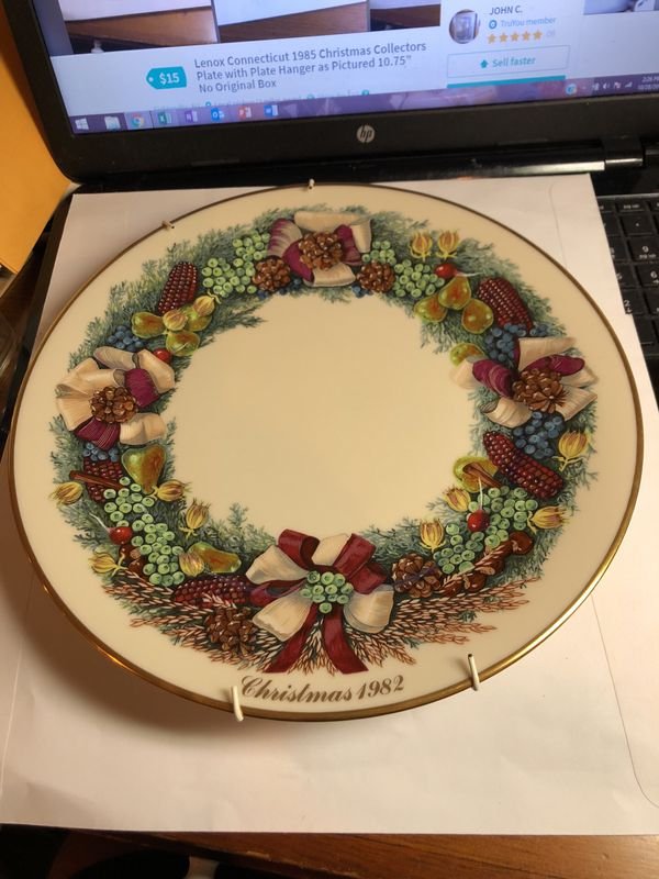 Lenox Massachusetts 1982 Christmas Collectors Plate: Lenox Massachusetts 1982 Christmas Collectors Plate with Plate Hanger as Pictured 10.75” No Original Box. Shipping Actual Charge.