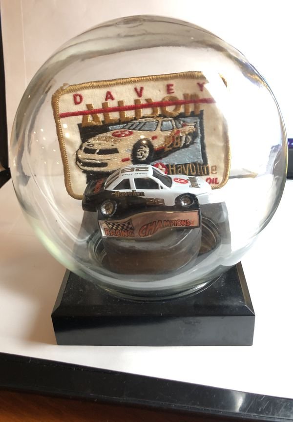 Davey Allison Racing Champions Car & Embroidered Patch (1 of 4)