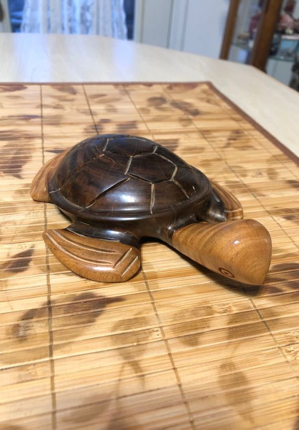 Vintage Carved Wooden Turtle Made In Belize.... (1 of 5)