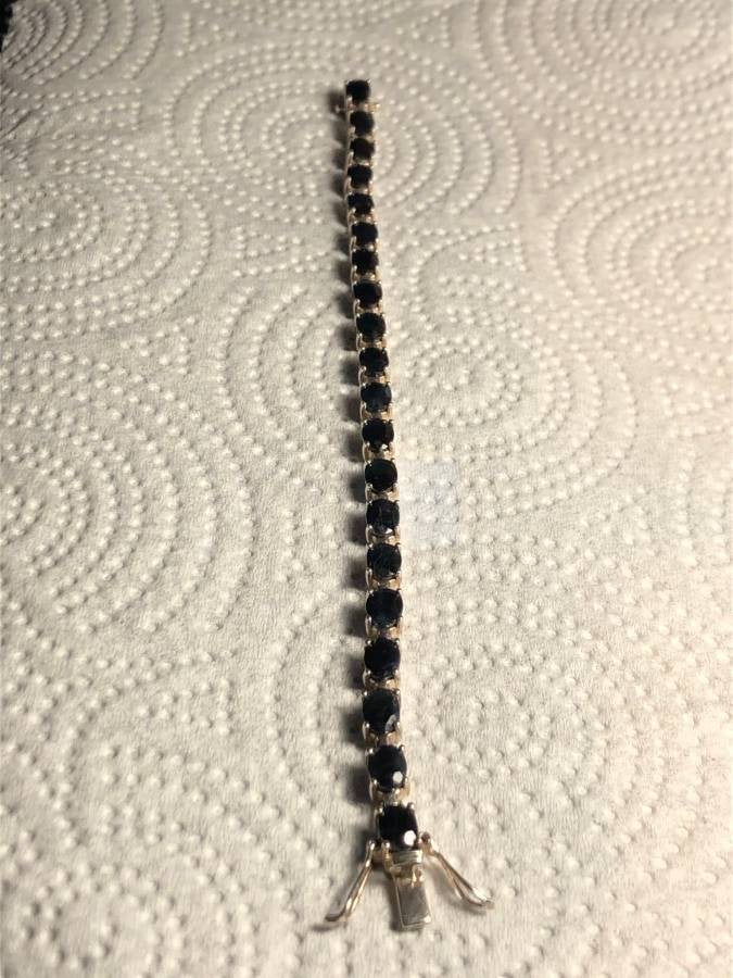 Sterling Silver Blue CZ Tennis Bracelet 7-1/4" Preowned: Sterling Silver Blue CZ Tennis Bracelet 7-1/4" Preowned from an Estate. (White Color Silver) Shipping $5.00