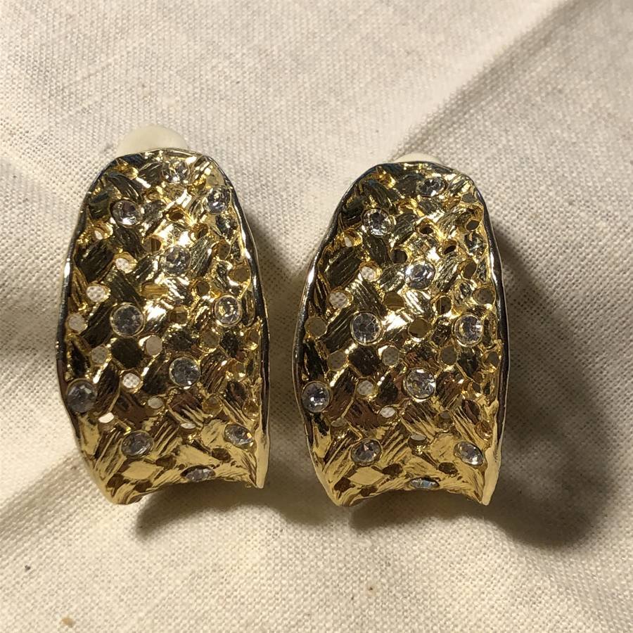 Estate Fashion Clip-on Crystal Accent Earrings Preowned (1 of 3)