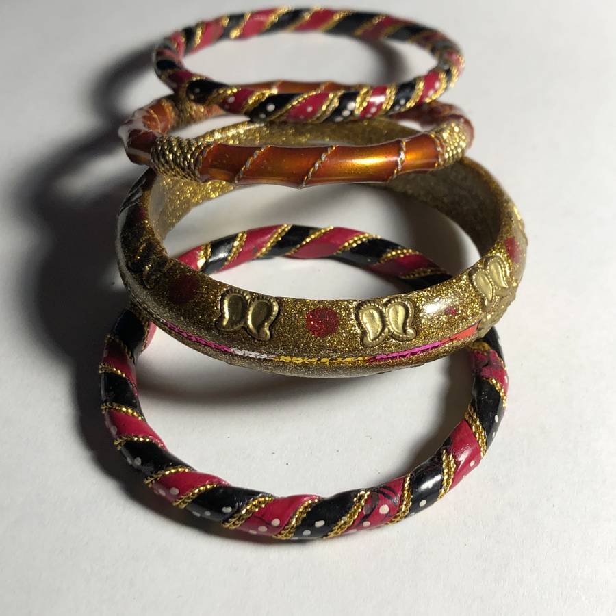 Estate Lot of 4 Bangle Bracelets as Pictured Preowned (1 of 3)