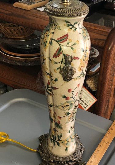 Vtg ACCENT Hand Painted Asian Style Lamp with Metal (1 of 7)