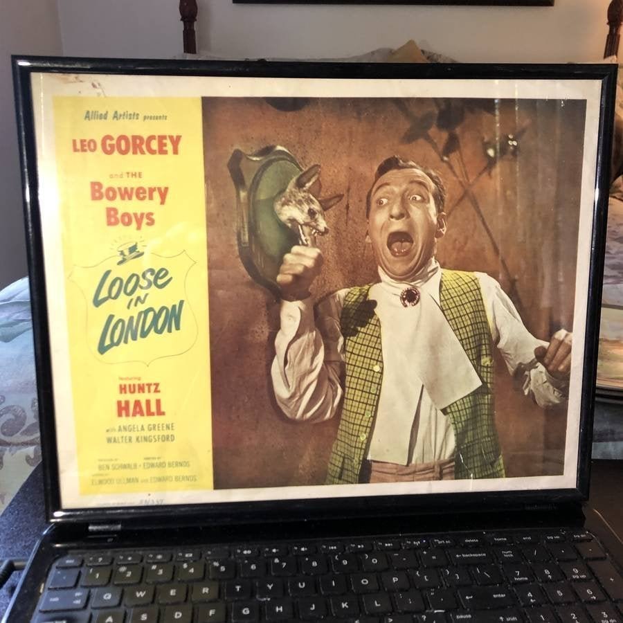 Original 1953 Loose In London Movie Poster 11x14 Lobby: Original 1953 Loose In London Movie Poster 11x14 Lobby Card, Bowery Boys, Leo Gorcey, New York, NY, NYC Preowned in Good Condition. $10 DOMESTIC SHIPPING!
