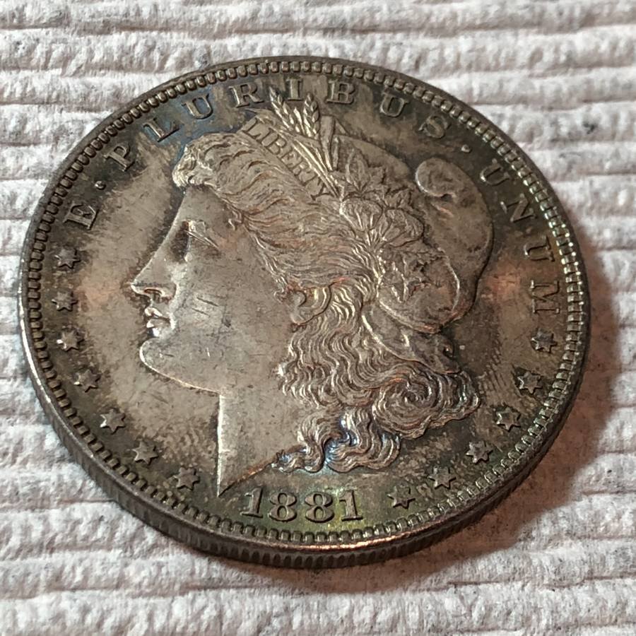 1881-P AU-58 PASTEL TONED MORGAN SILVER DOLLAR AS PIC'D (1 of 2)