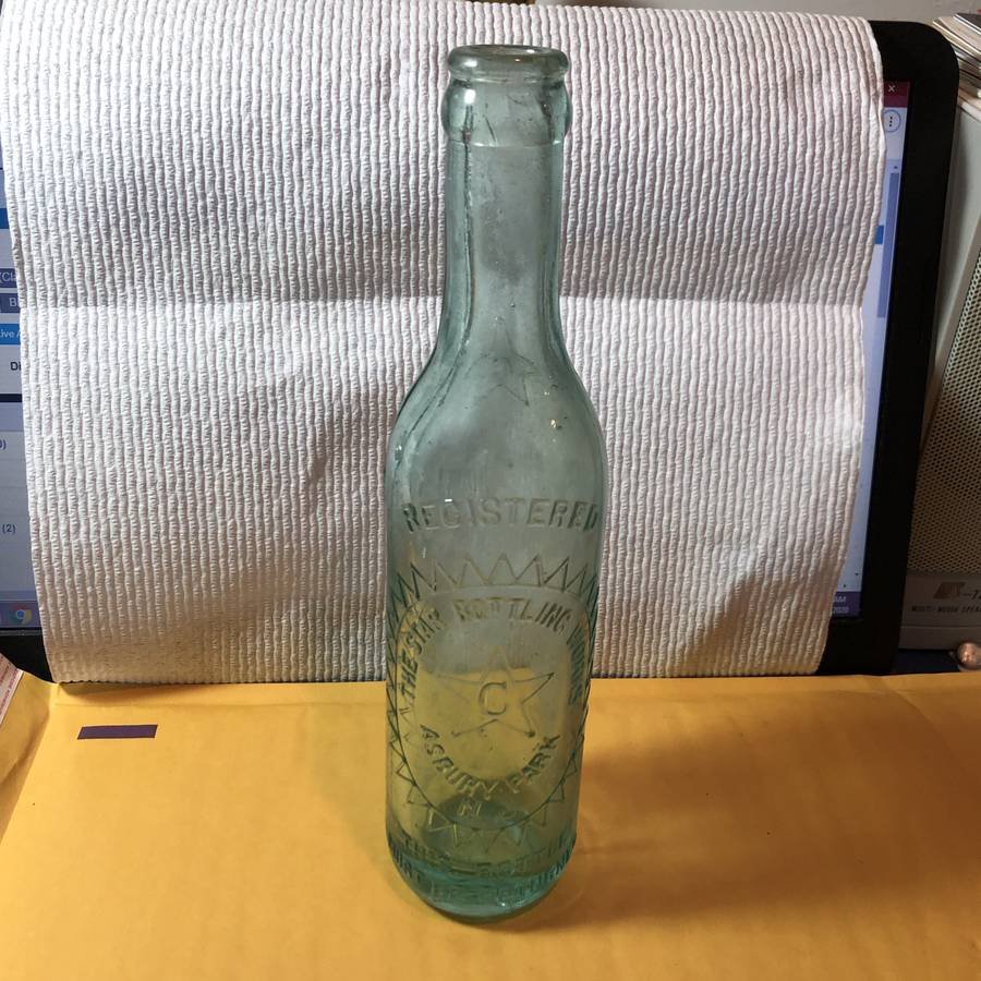 Early ASBURY PARK, NJ Star Bottling Works Soda Bottle..: Early ASBURY PARK, NJ Star Bottling Works Soda Bottle Preowned from an Estate as Pictured. $10 DOMESTIC SHIPPING.