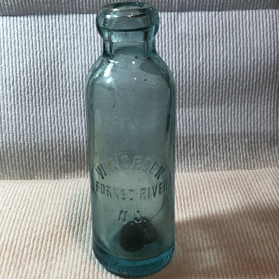 Early Blob Top FORKED RIVER, NJ W. WORDEN Soda Bottle..: Early Blob Top FORKED RIVER, NJ W. WORDEN Soda Bottle Preowned from an Estate as Pictured. $10 DOMESTIC SHIPPING.