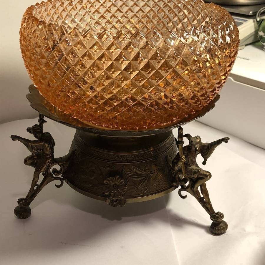 Victorian Era Meriden Brass Pedestal Stand w/8" Bowl... (1 of 10)