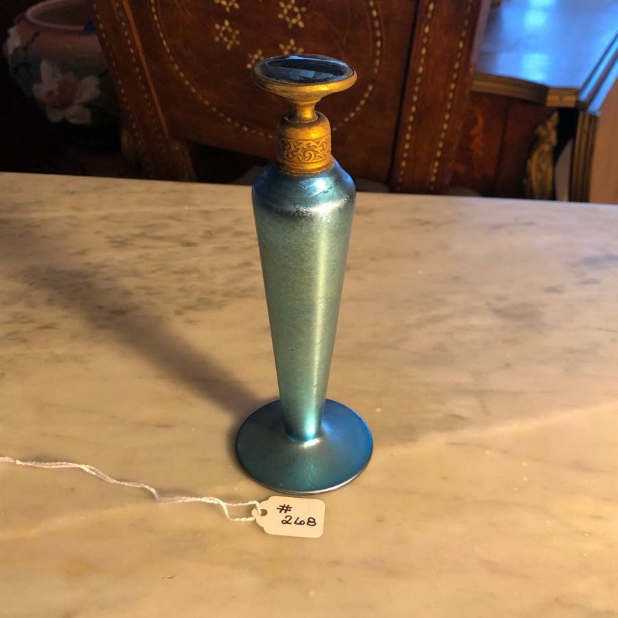 Vintage DeVilbiss Perfume Bottle with Nice Stopper 6.5" (1 of 4)