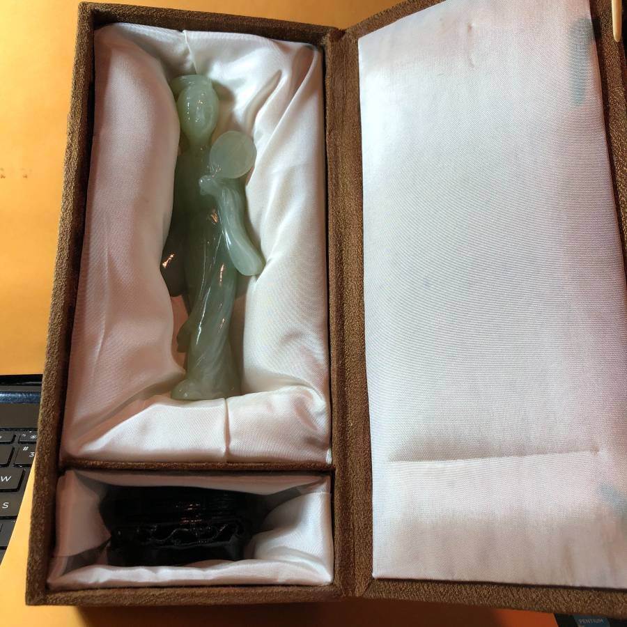 Republic of China Carved Jadeite/Jade Girl w/Fan Figure (1 of 7)