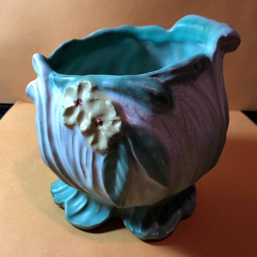 Vintage WELLER Pottery Planter 5" Tall/5" Wide Preowned (1 of 5)