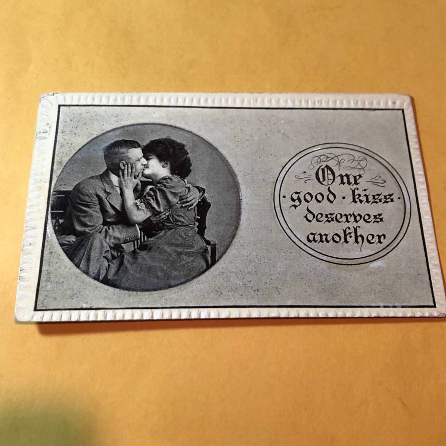 Early 1900's Romantic HUMOR Postcard #121 as Pictured.: Early 1900's Romantic HUMOR Postcard #121 as Pictured. FREE SHIPPING