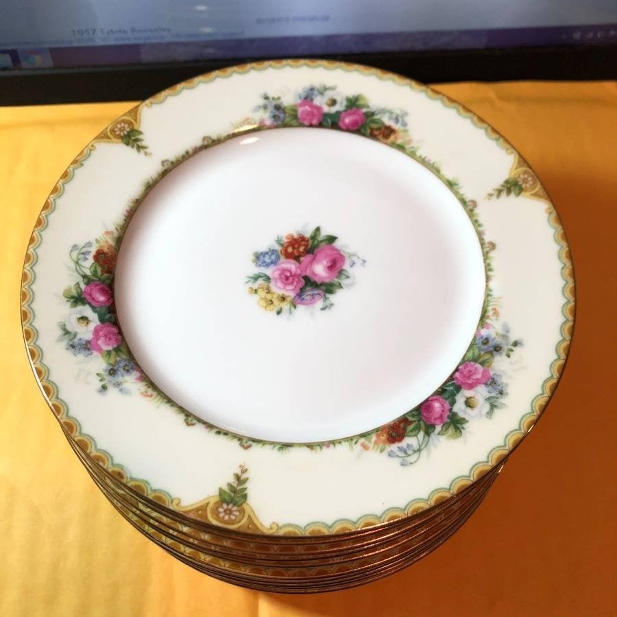 12 Vintage “Vivienne” Pattern Occupied Sango Japan Cake (1 of 3)