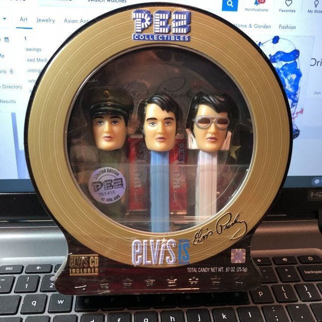 Collectible ELVIS PRESLEY PEZ Dispensers Sealed In Orig (1 of 4)