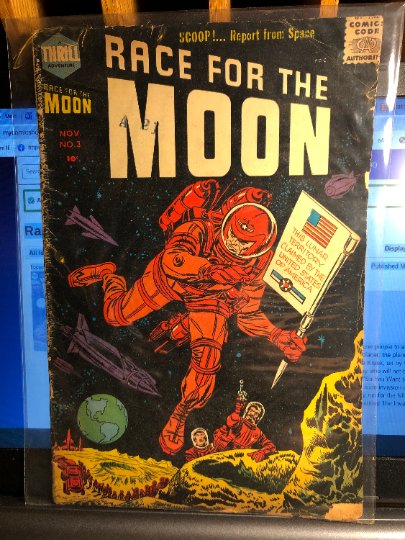 Race for the Moon (1958 Harvey) 10c Comic Book as Pic'd: Race for the Moon (1958 Harvey) 10c Comic Book as Pictured. FREE DOMESTIC SHIPPING!