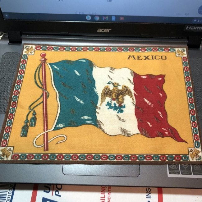 Early 1900's Felt Tobacco Flag 7.25" x 10-7/8" (Mexico) (1 of 2)