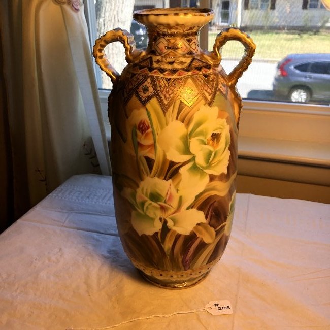 Vintage NIPPON Hand Painted Double Handle Vase Preowned (1 of 4)
