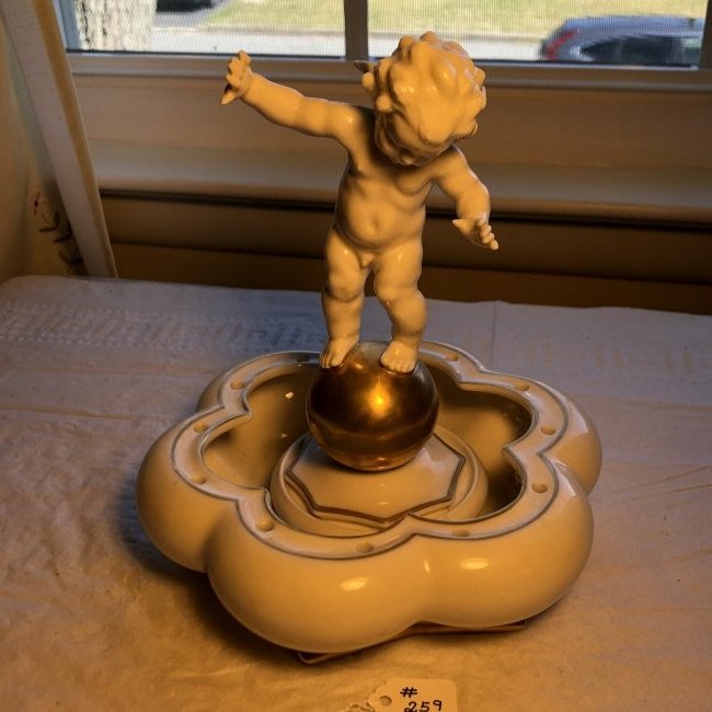 Vtg 2-Piece Hutschenreuther Angel on a Gold Ball w/Base (1 of 6)