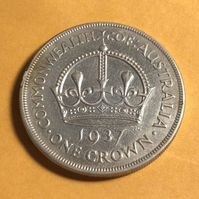 Australia 1937 VF Condition 1-Crown Silver Coin as Pict (1 of 2)