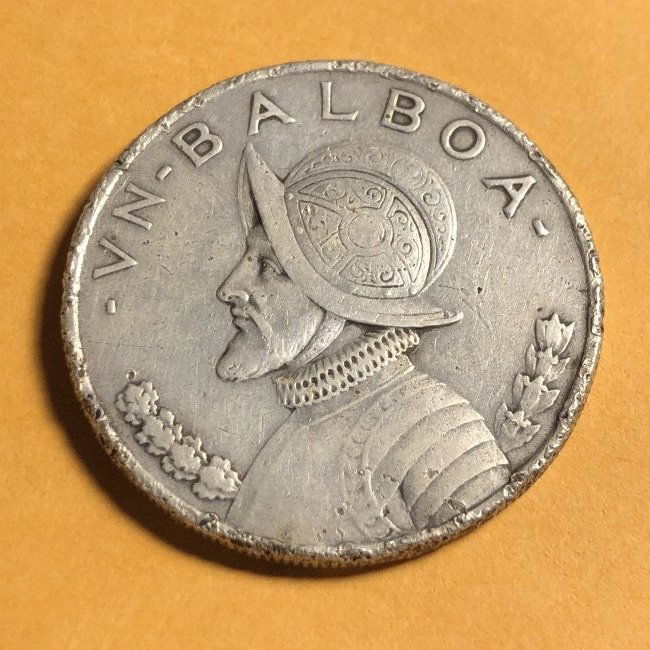 1934 PANAMA Large Silver CONQUISTADOR BALBOA Coin... (1 of 2)
