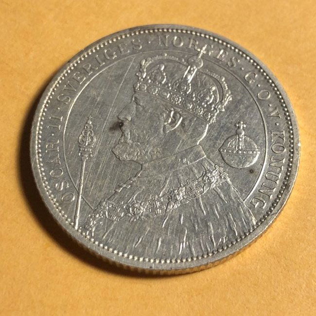 Sweden 1897 AU Condition Cleaned Silver 2 Kroner Coin.. (1 of 2)