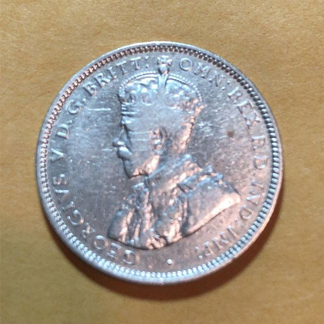 1925 AUSTRALIA King George-V KANGAROO Silver Shilling (1 of 2)