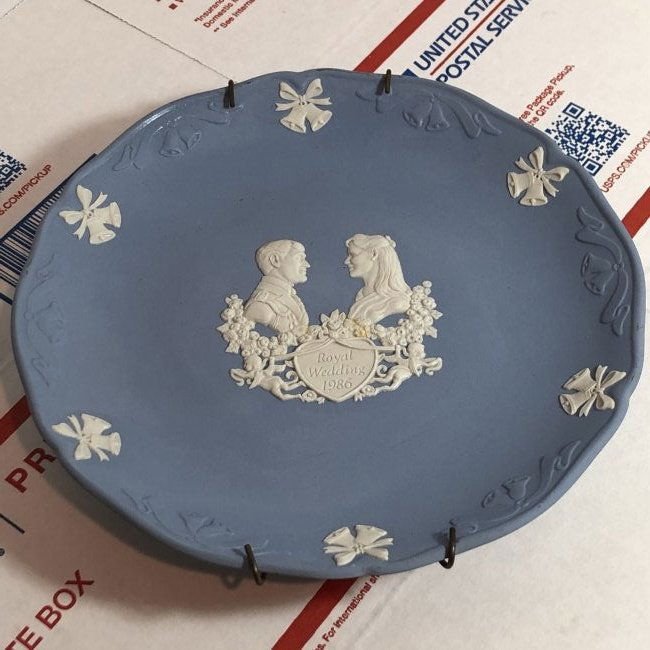 Vintage Wedgwood Blue Jasperware 1986 Royal Wedding... (1 of 3)