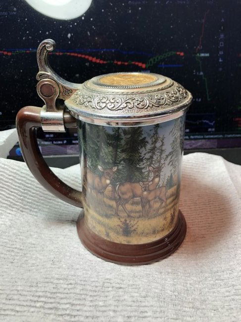 Franklin Mint Official 10-Pt Porcelain Beer Stein Mug: Porcelain Beer Stein Mug Franklin Mint Official 10-Point Buck Collector Tankard 3D Raised GOLD Figures w/Ornate Lid Commemorating Oktoberfest 5" Tall in Good Preowned Condition. $13.75 Domestic Shippi