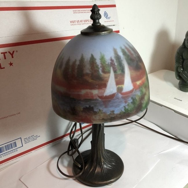 Reverse Painted Lamp Sail Boat Themed Accent Lamp 15"..: Reverse Painted Lamp Sail Boat Themed Accent Lamp 15" Tall Used/Preowned Made in China. Free Local Pickup or UPS Store Shipping Paid for by the Winning Bidder.