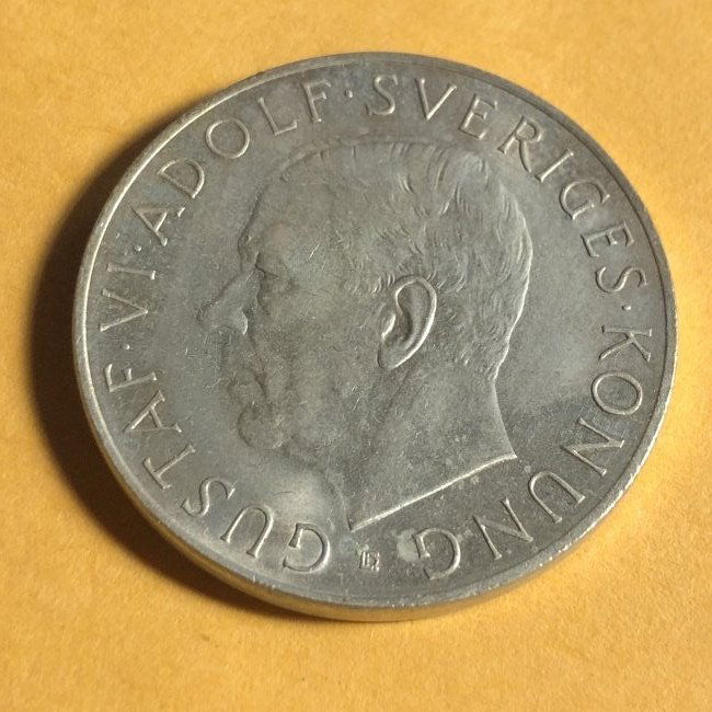1952 Sweden 5 Kronor KM #828 Foreign Silver Coin 70th (1 of 2)