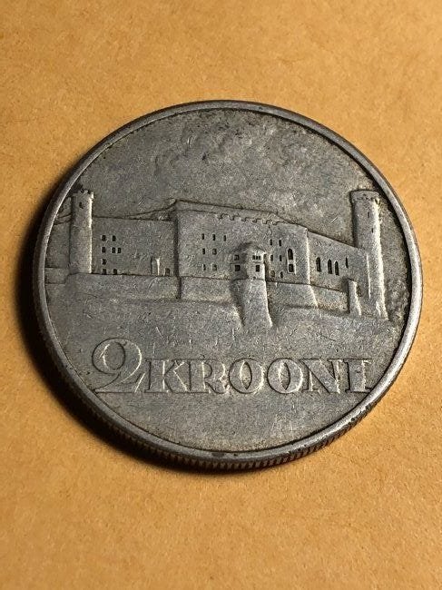1930 ESTONIA Toompea Fortress at Tallinn Silver 2 Kroon: 1930 ESTONIA Toompea Fortress at Tallinn Silver 2 Krooni Coin VF+ Condition as Pictured. $4.00 Domestic Shipping.
