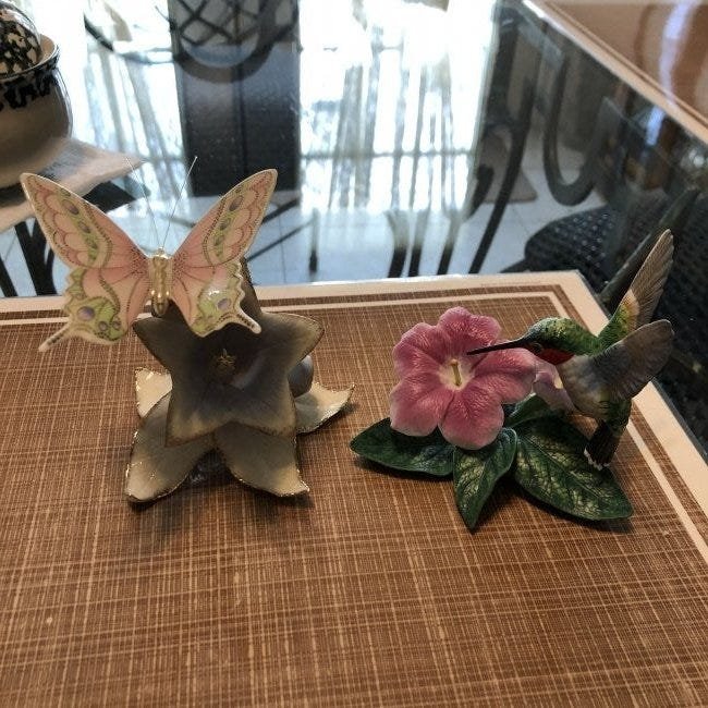 Vintage Lenox Hummingbird & Butterfly Figurines in VG..: Vintage Lenox Hummingbird & Butterfly Figurines in VG Condition Preowned from an Estate. $13.75 Domestic Shipping.