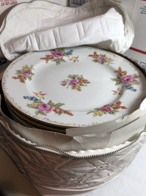 11-Vintage Regal China Belle Rose Pattern Dinner Plates (1 of 4)