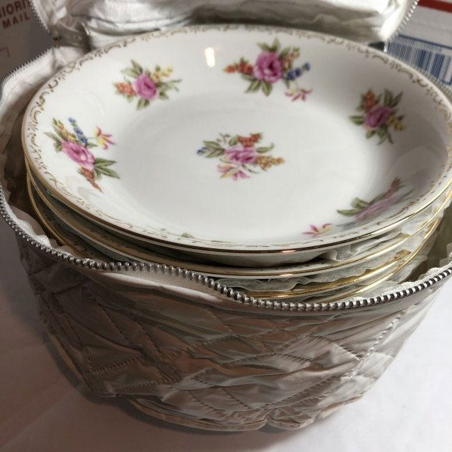 11-Vintage Regal China Belle Rose Pattern Soup Bowls... (1 of 3)