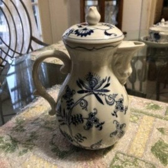 Vintage Blue Danube Coffee Pot with Lid w/Old Logo...: Vintage Blue Danube Coffee Pot with Lid w/Old Logo in VG Condition as Pictured. $15.00 Domestic Shipping.